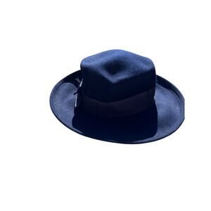 Woman's 100% Wool Hat With Ribbon Satin Band Made USA Vintage Church Hat Italy